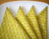 Yellow Groove Print Reusable Cloth Dinner Napkins - Set of 4 - Holiday Gift, Wedding Gift, Housewarming Gift