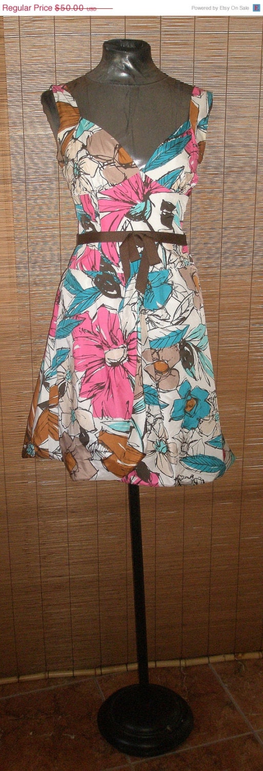 MAKE OFFER SALE Cute Little 50s Style Vintage Spring Summer Sun Dress- 34 Bust- Floral Sleeveless Retro Day Dress- Party- Special Event