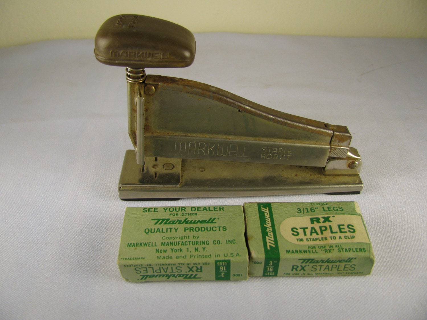 Robot Stapler with Staples