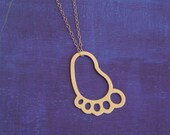 Gold Baby Feet Charm, Baby Shower Gift, New Mom Necklace, New Born, Gift for Expecting Moms