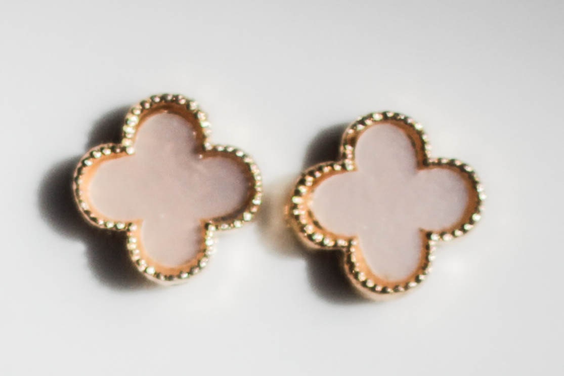 4g-0g" Gold Flower Shape with Pearlescent Inlay Plugs
