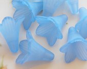 21mm Frosted Light Blue Acrylic Long Elegant Trumpet Flower Beads, 8 PC (C16)