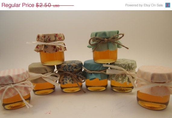 ON SALE  15% off Wedding Favor Jar 2 oz Apple Butter Mini Mason Jar