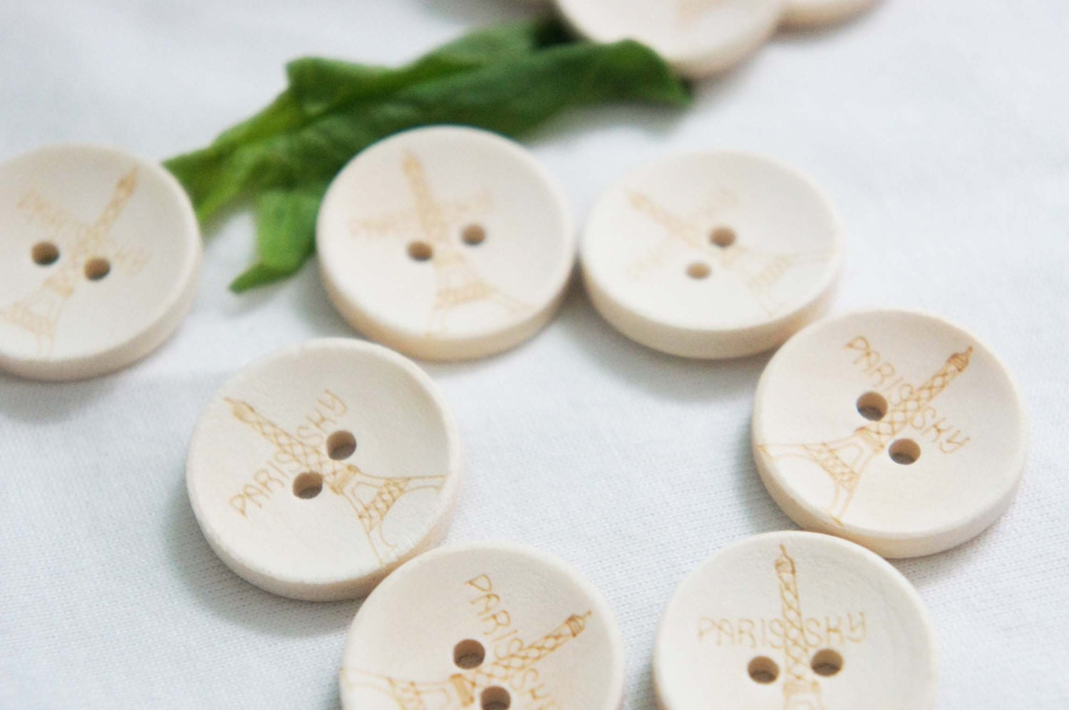 20mm Wood Buttons With Paris Sky Eiffel Tower b12 (12pcs)