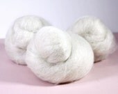 Kainuu Grey Finnsheep Wool, white, carded batts, 100 g, 3.5 oz