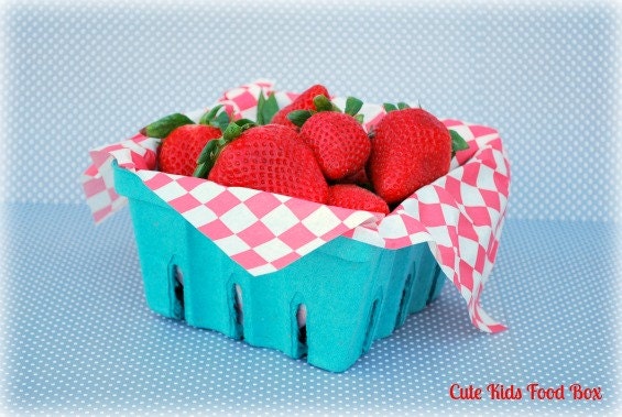 12 Berry Baskets - Quart Size Berry Boxes - Lunch Box - Picnic Basket - Teacher Gifts - Strawberry Basket