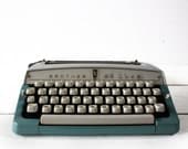 Vintage Blue Brother De Luxe Japanese Manual TYPEWRITER with Soft Case - Mid Century