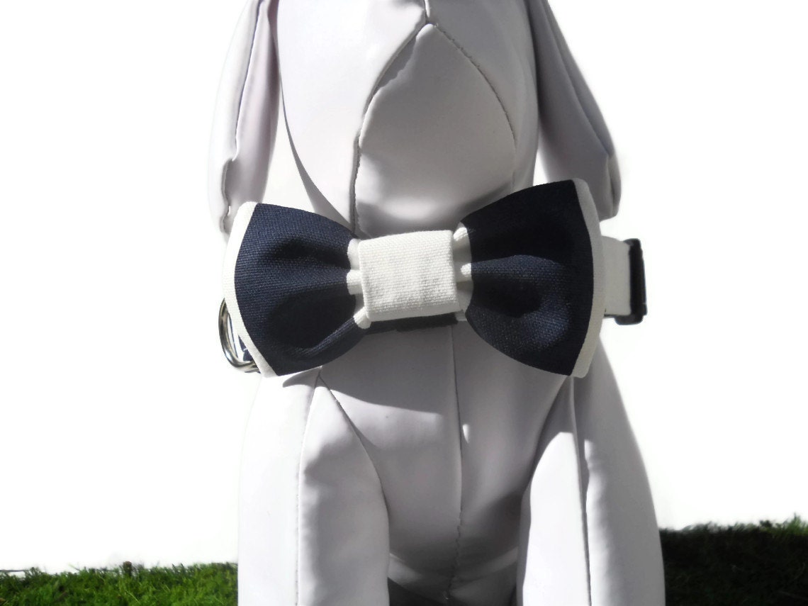 Dog bow tie in navy and white stripe ...The "Copa Cabana" collection....Any size...