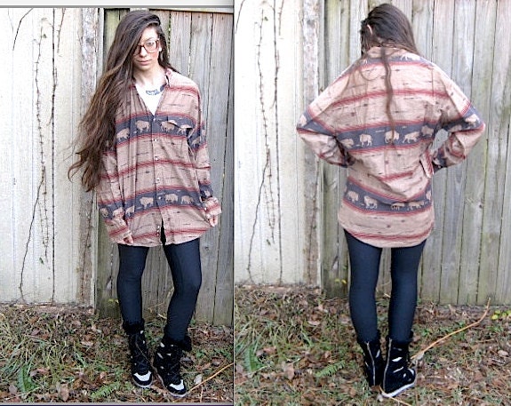 Vintage // Oversized Boyfriend Flannel with Buffalo // Western Button Down // Size M or 16.5 Grunge
