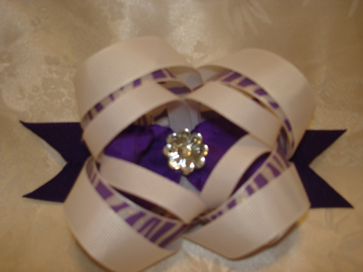 Crazy+Hair+Bows Crazy Hair Bows http://www.etsy.com/listing/126380097/crazy-8-hair-bow