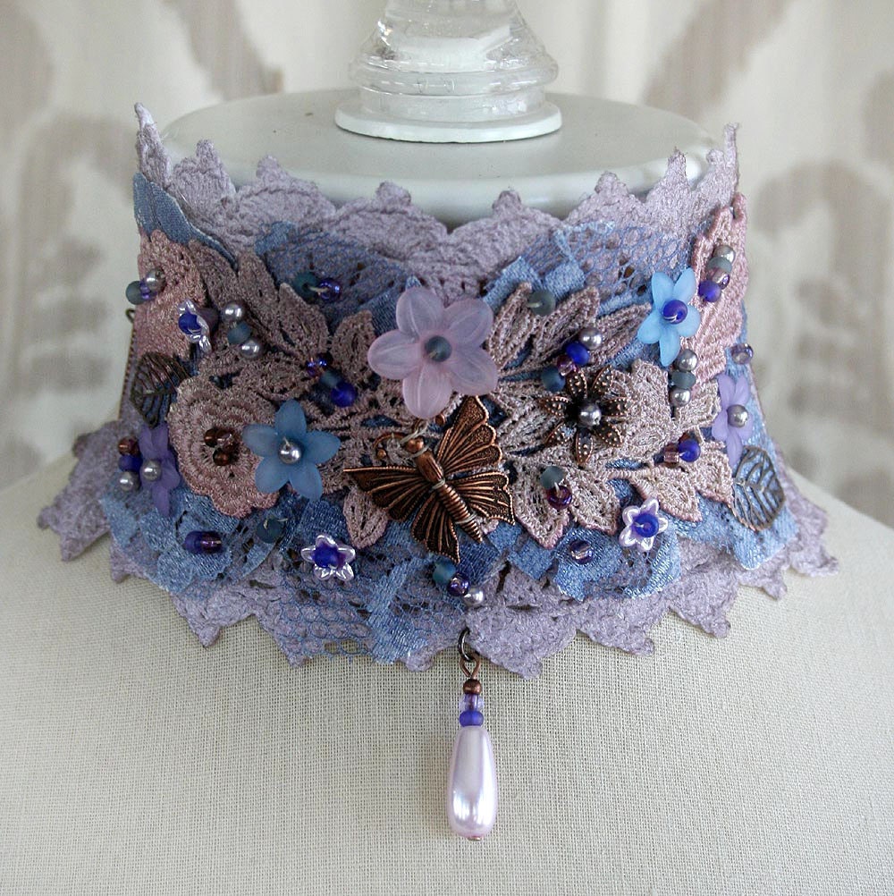 HYDRANGEA Victorian tattered lace fabric choker with hand sewn details, free gift box