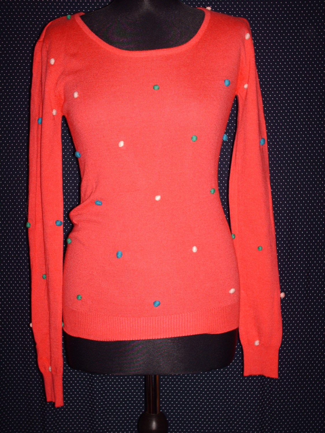 Oh-so-cute coral jumper with mini bobbles