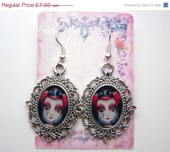 ON SALE The Queen Of Hearts, Alice In Wonderland Earrings, Whimsical Earrings