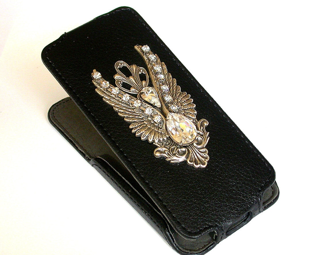 iPhone 5 Gothic Flip Case - Swarovski Crystals iPhone Case - Silver Angel Wings iPhone Cover - iPhone Accessories