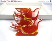 Art Deco Bakelite Bird Brooch Carnelian Colour 1930s Vintage Jewelry