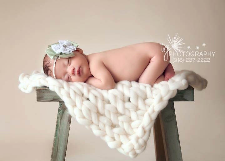 Cream Posing Blanket- Photography Prop- Newborn Swaddle Blanket- Fine Superwash Merino- Knit Blanket- Newborn