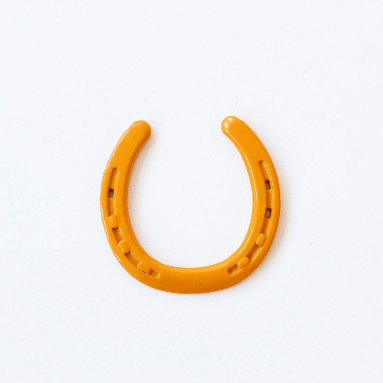 Cast & Crew Lucky HorseShoe in Maize Yellow