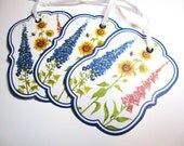 Botanical flowers with bee blue and white gift tag