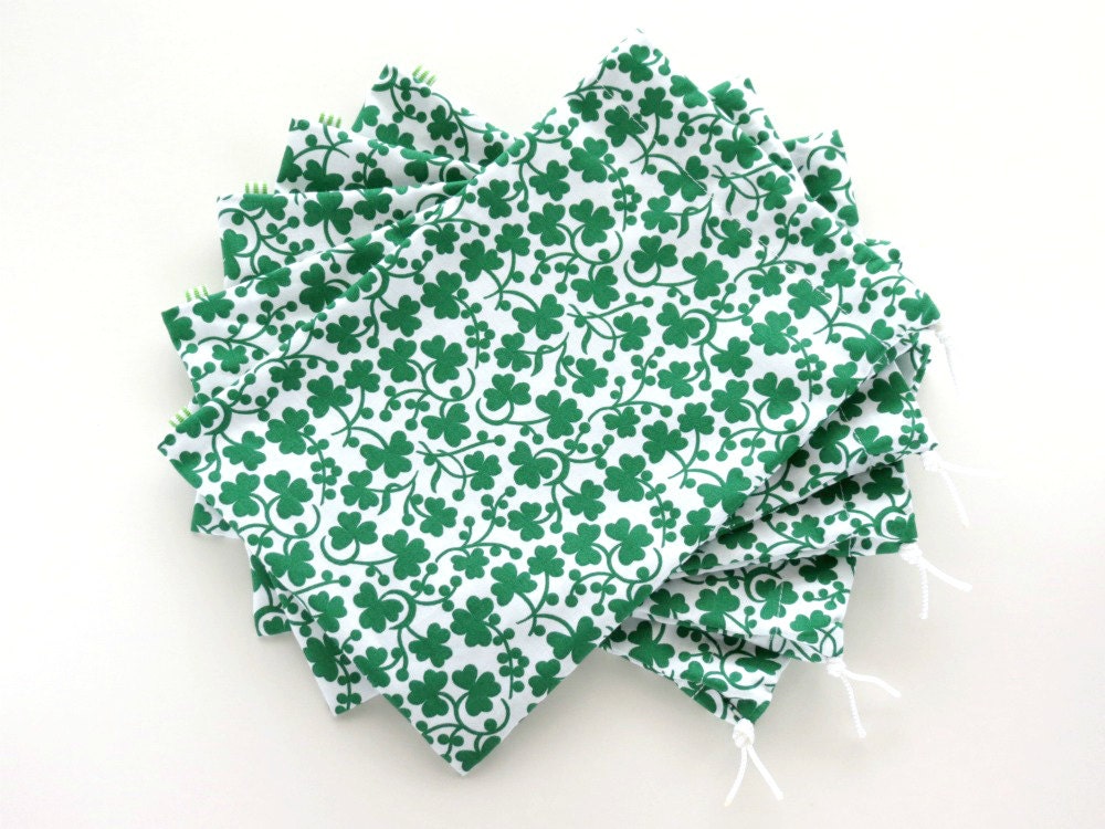 Irish Cloth Gift Bags / Lucky Clover Fabric Goody Bags / St. Patrick's Day Party Favor Bags / Treat Bags / 6.25 x 9.5 inches / Set of 5 Il_170x135