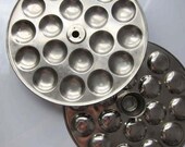 Vintage Stacking Metal Paint Pallettes - 2 - Organizer for Small Parts