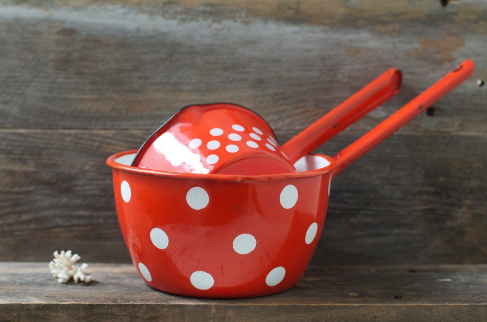 Vintage Polka Dot Sauce Pans / Pots - Mid Century