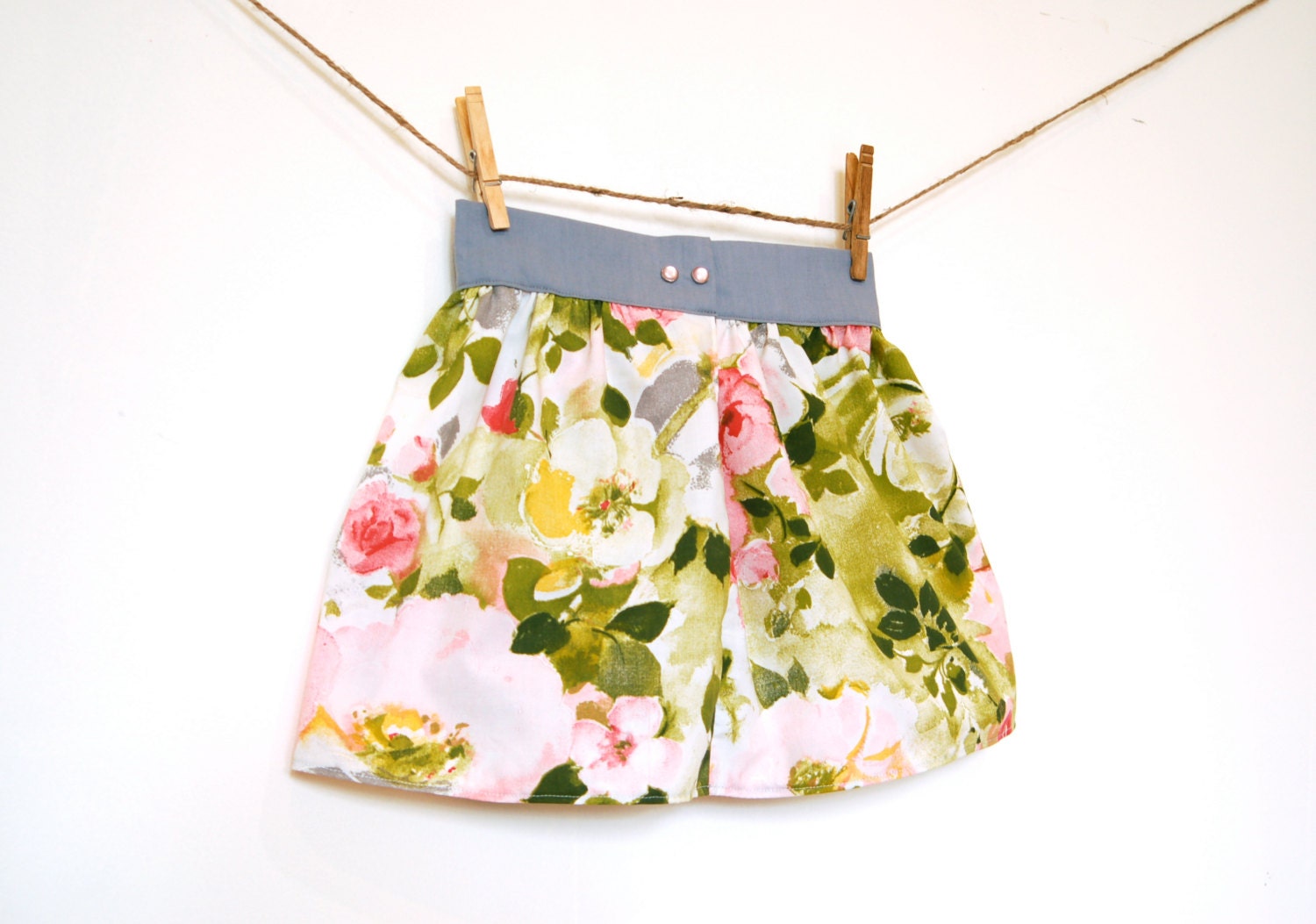 Girls Garden Party Skirt / Vintage Fabric / Rose Garden / Made to Order / 12 months to 10 year old - weestitchery