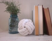 large monkey's fist rope knot: cotton white