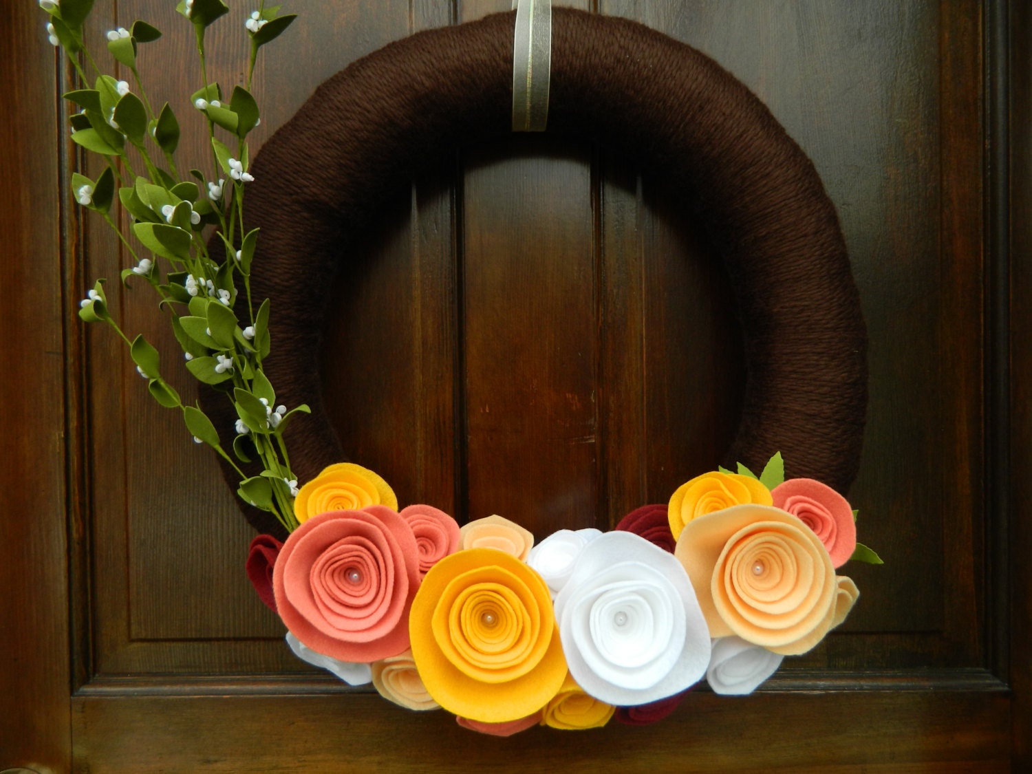 Spring Wreath - 18 Inch Yarn Wrapped Wreath - Bright Felt Wreath with Green Leafy Sprig and Peach, Pink, White, Gold and Maroon Felt Flowers