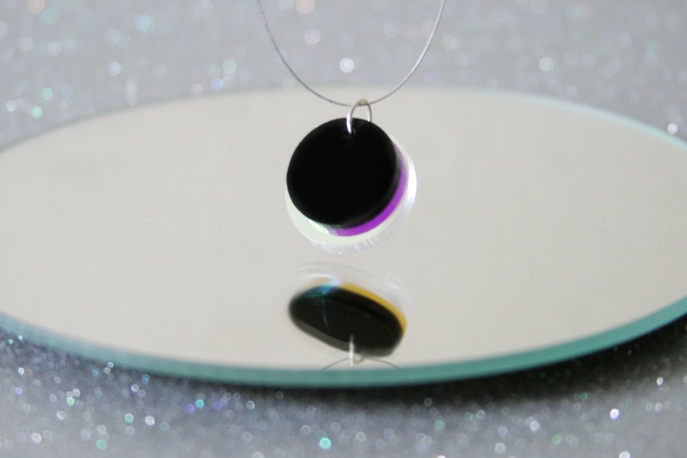 Eclipse Necklace Thin Chain