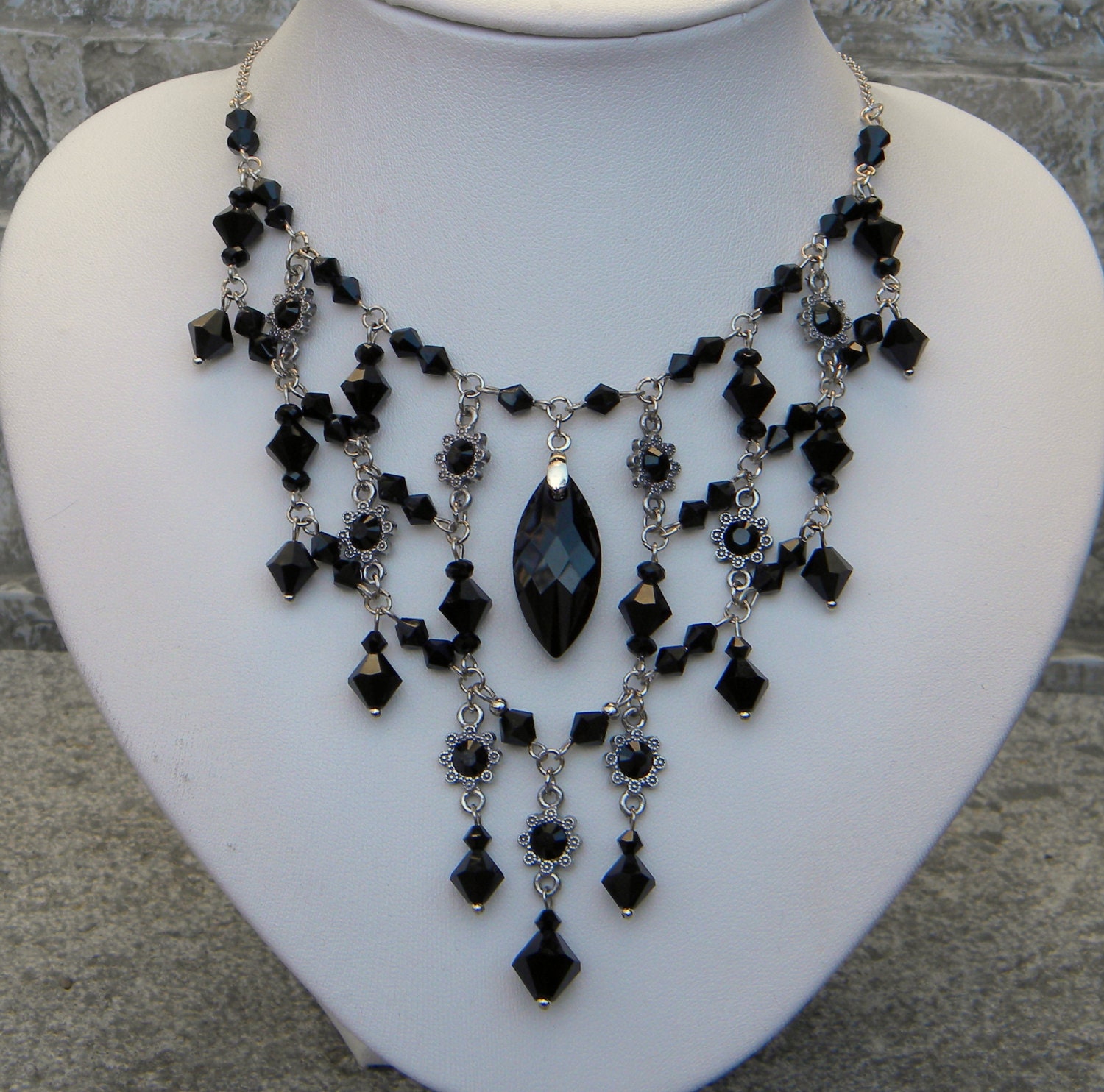 Nested Navette Black