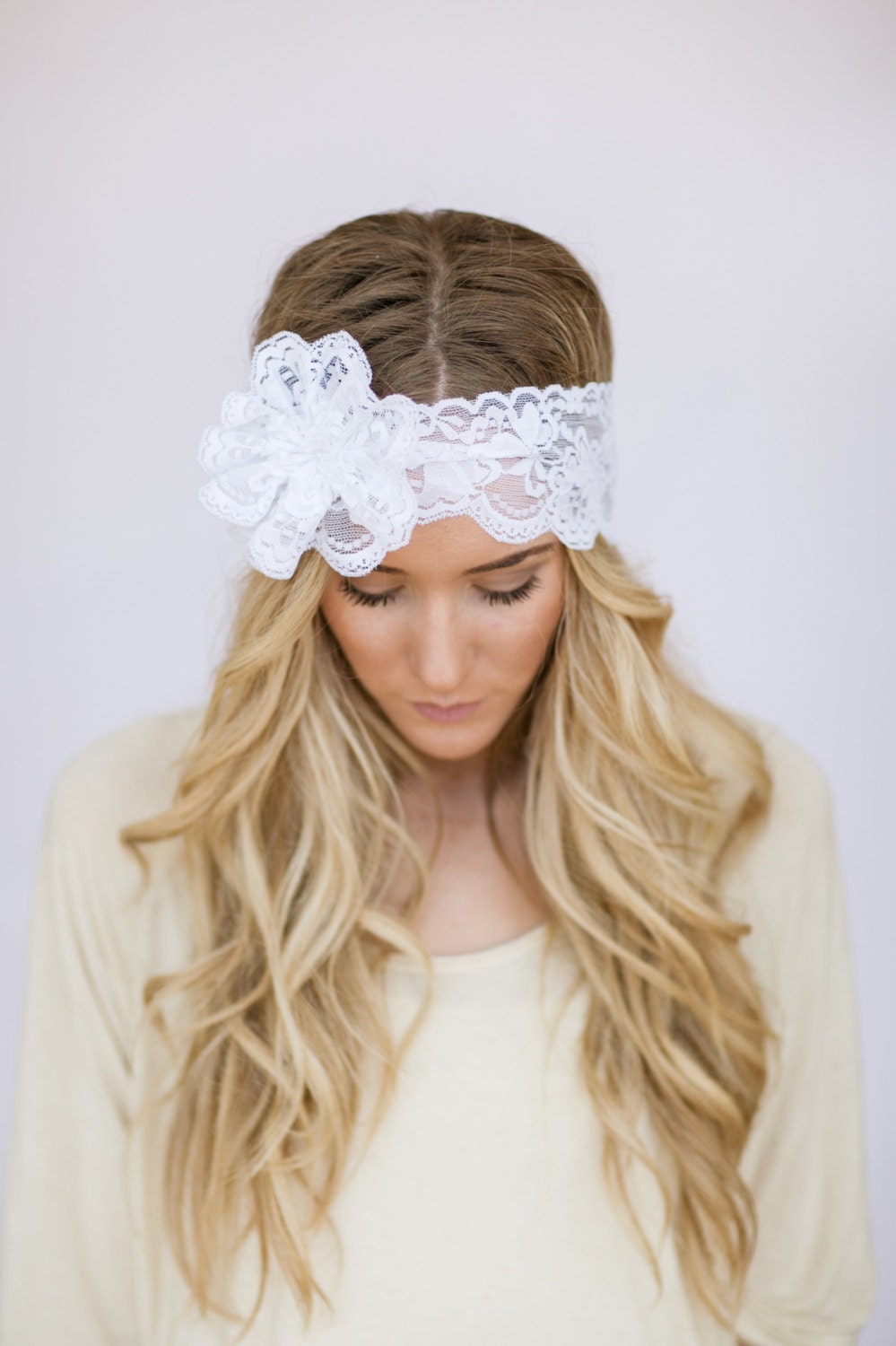 Mrs. I Do Wedding Lace Headband Floral Head Piece White Wide Stretchy Hair Bands with Lace Flower and Pearl Button Stretchy Hair Accessories