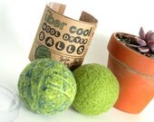 Mother's Day gift über cool wool dryer balls, reusable sustainable eco friendly housewares, spring cleaning, laundry, green chartreuse