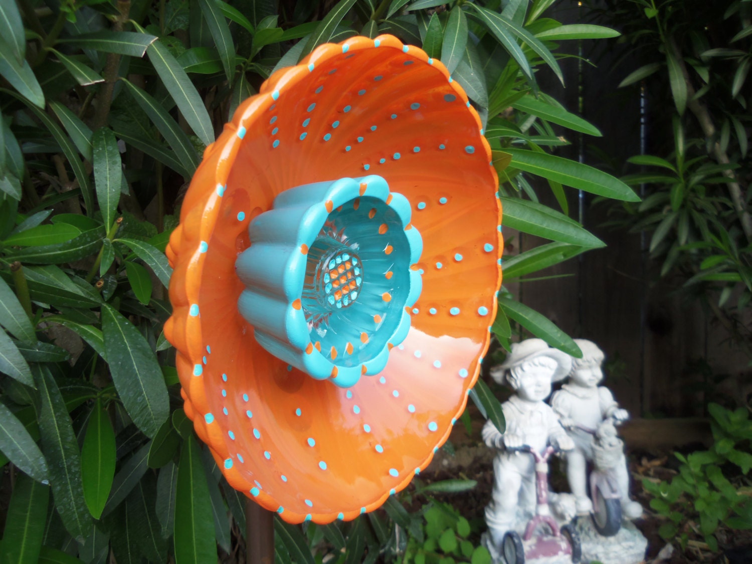 Spring Garden Art - Glass Plate Flower - Hand Painted in Bright Orange & Turquoise - Garden Decor - Sun catcher - Garden Sculpture-Yard Art