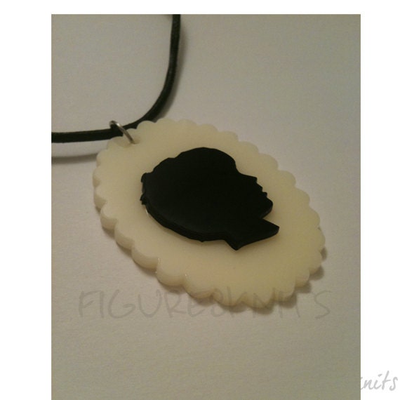 Custom Cameo Silhouette Pendant, Your Choice of Colors, Acrylic Pendant
