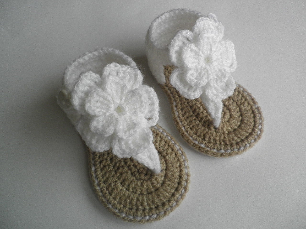 Crochet baby sandals, baby gladiator sandals, baby booties, baby shoes