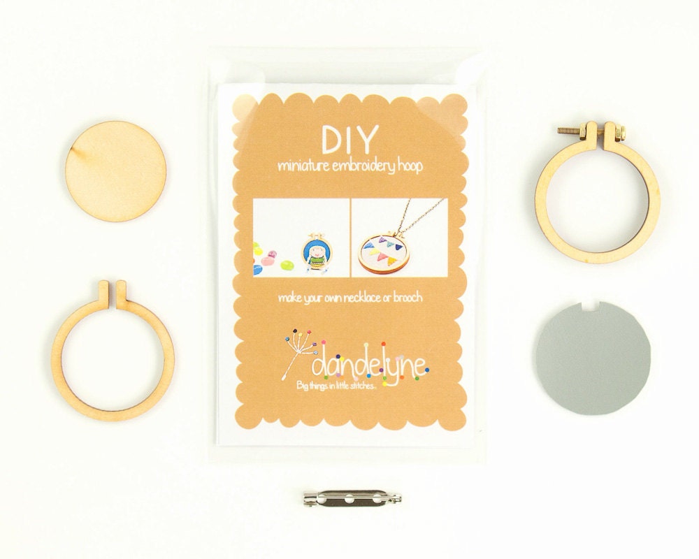 DIY kit - miniature embroidery hoop with brooch back - 4cm/1.6" hoop - make a brooch - unique Dandelyne miniature hoop