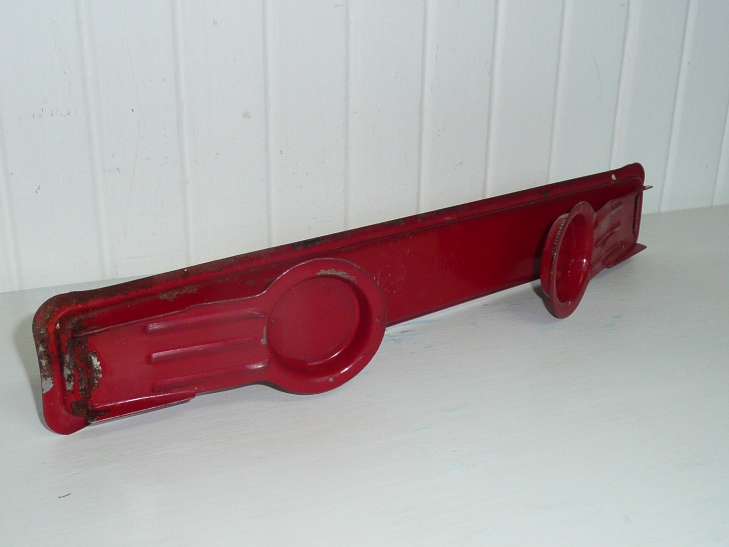 1940s Art Deco Metal Paper Towel Holder by NewLifeVintageRVs