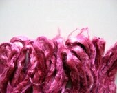 1 oz (28g) Mulberry Silk Roving Top Fiber MAGENTA