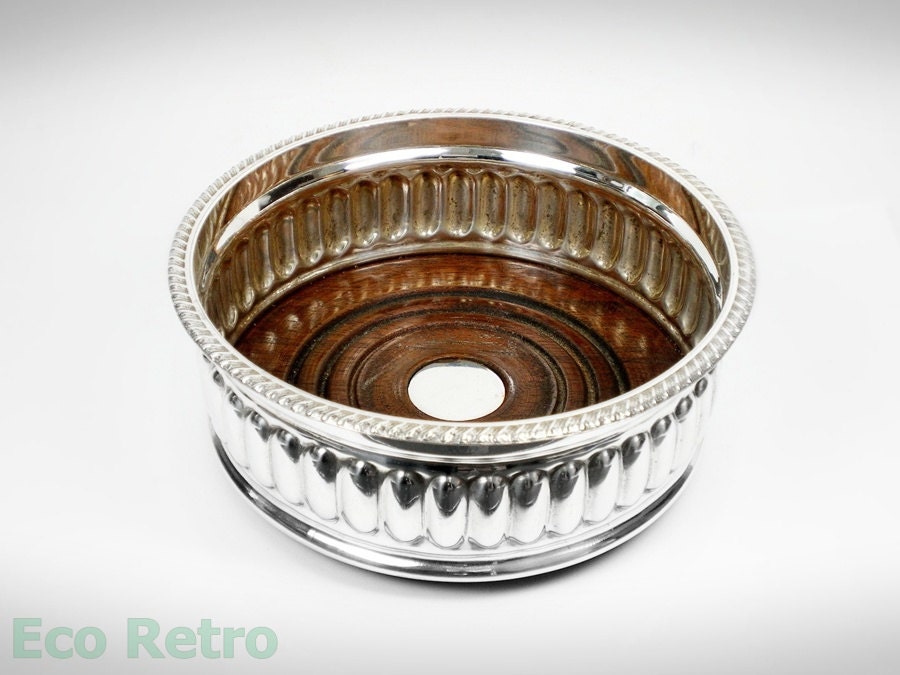 Good Quality Vintage Silver Plated Wine Bottle Coaster with Mahogany Base