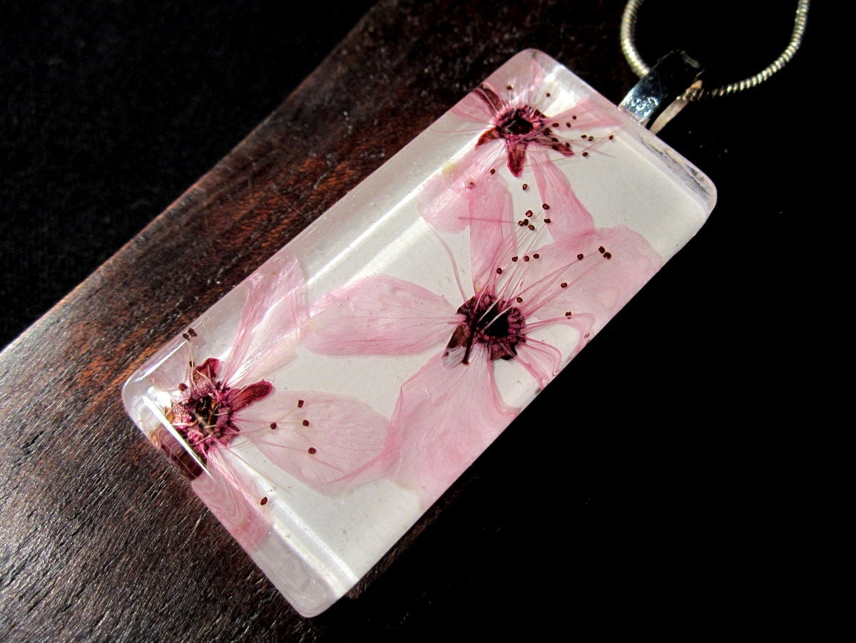 Plum Flower Necklace, plant jewelry, flower jewellery, pressed flower, glass pendant