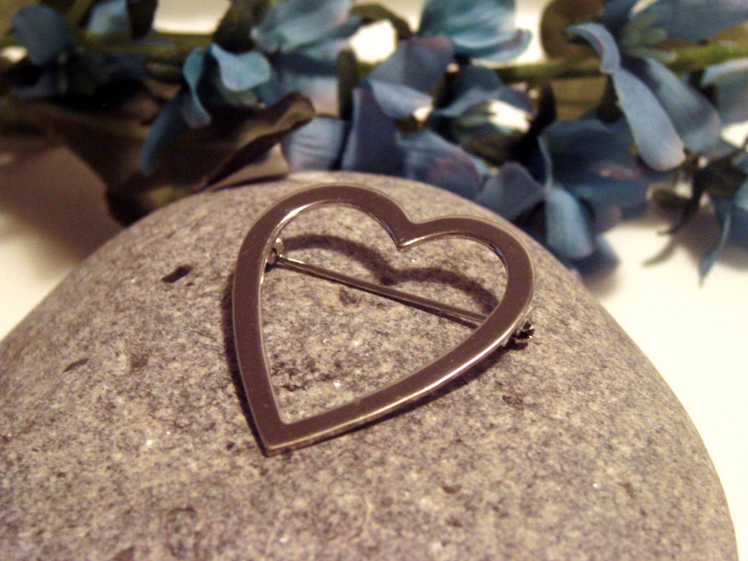 Vintage Heart Brooch