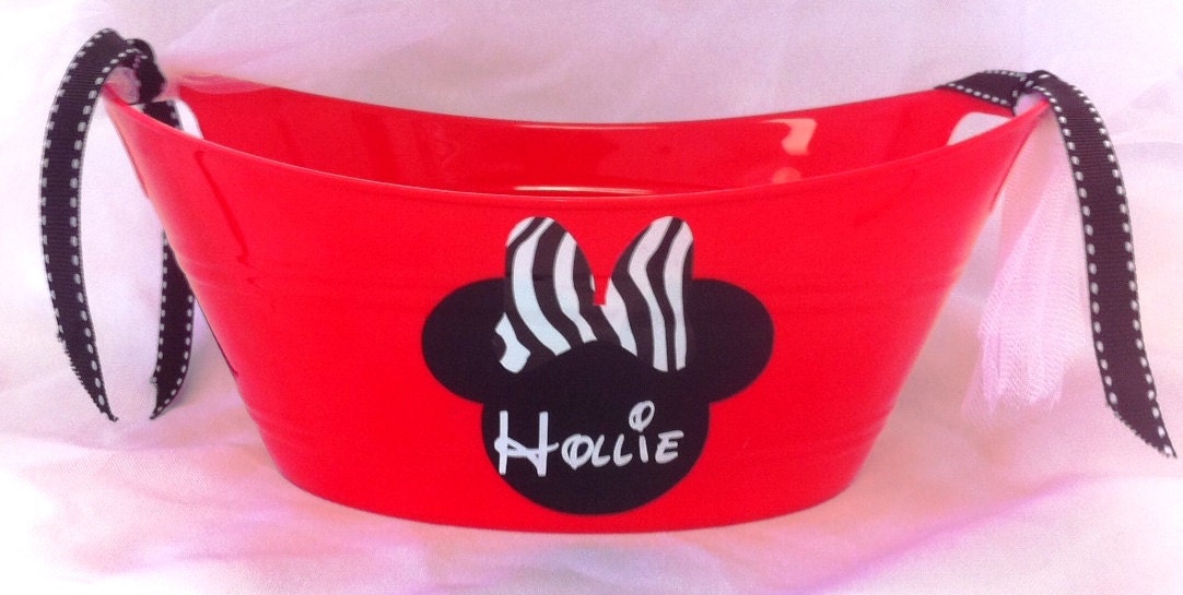 Mickey or Minnie Mouse Bucket, Mickey Mouse Pale, Mickey Mouse Tub, Party Favor, Minnie Mouse favor
