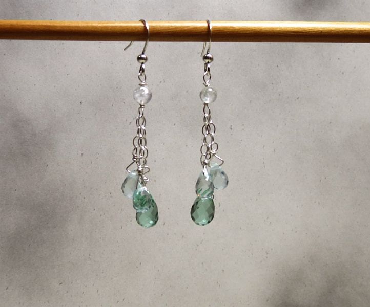 Aquamarine and Quartz earrings. EAR-010