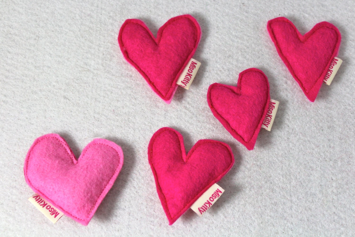 5 Pocket Heart Cat Toys with Catnip