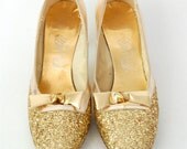 Vintage 50's gold glitter pumps with bow / MAD MEN high heel dressy occasion retro chic / size 10 M