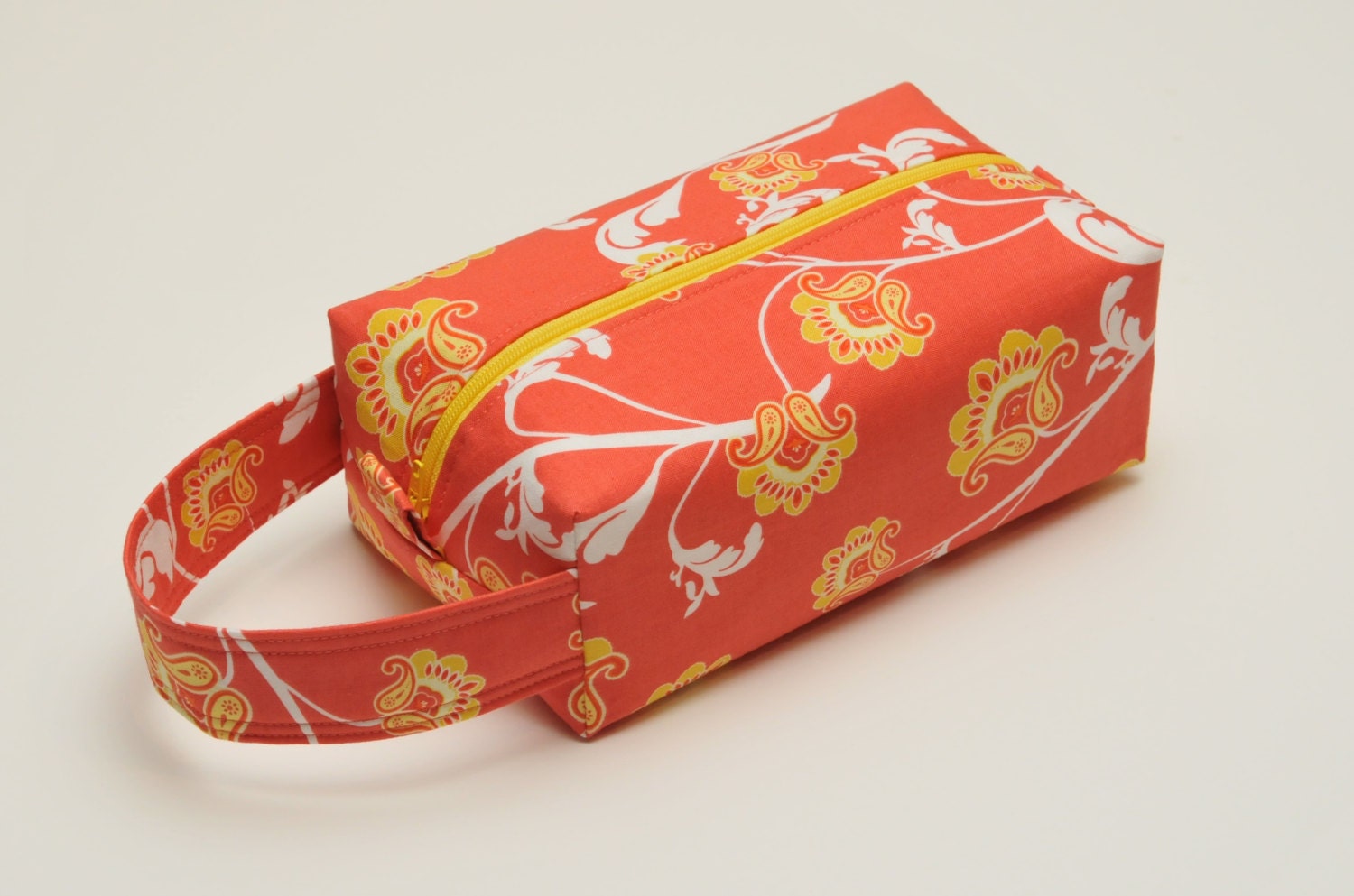 Knitting Project Bag Box Bag - Emily Taylor's "Avignon"