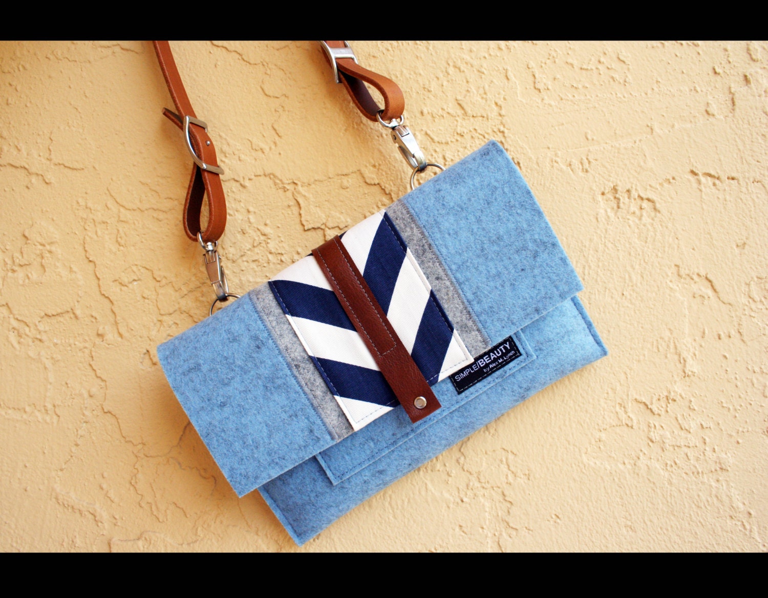 Ipad Mini travel case with genuine leather shoulder strap - 100% Merino Wool Felt 3mm thick - So Beautiful -