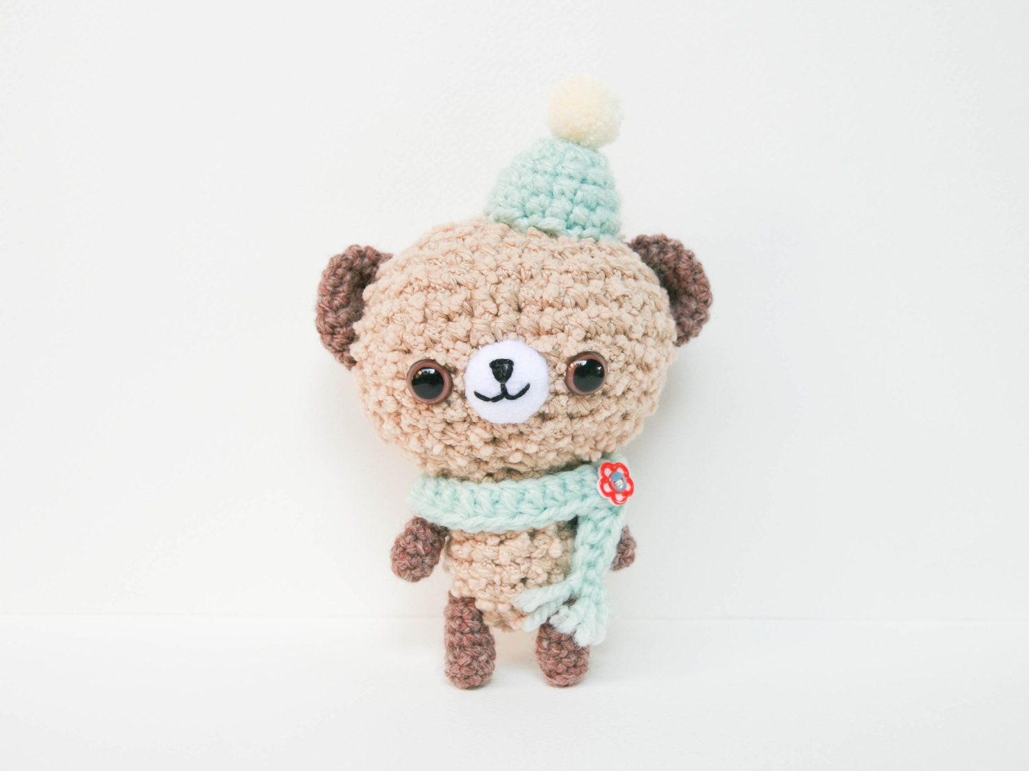 Amigurumi Winter Love Bear (Brown)