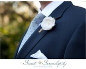 Groom's Boutonniere Single Flower with Leaves and Burlap