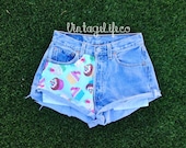 Vintage High Waisted Levis Denim CUPCAKE Candy Fabric Panel Jean Shorts